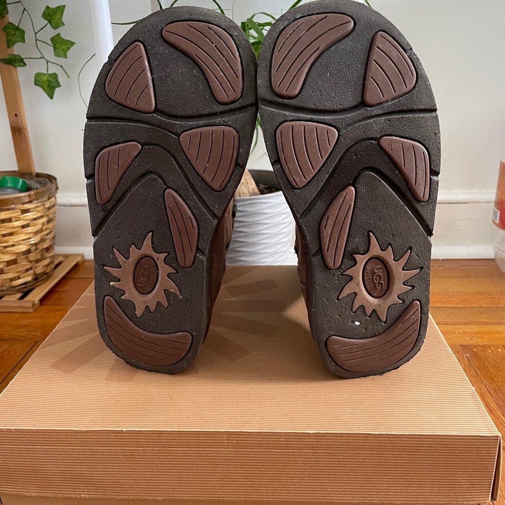 UGG boots - Picture 4 of 5